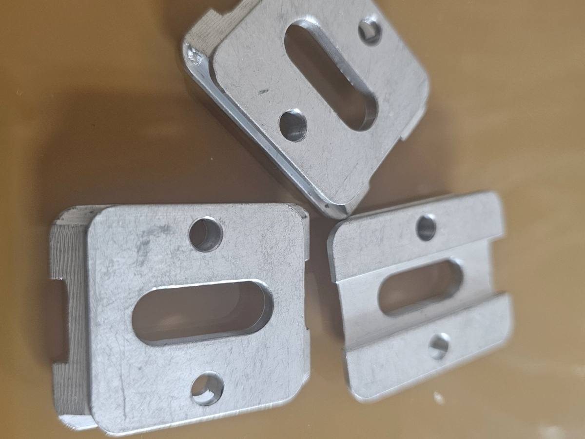 Aluminum Slotted Bracket