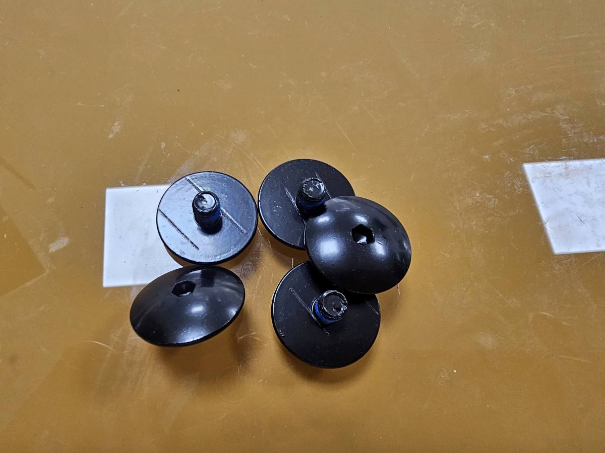 黑色大扁头螺丝